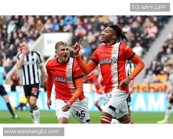 足总杯焦点战曼城对阵斯特拉斯堡全力争夺晋级名额